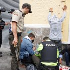 Operativo. Este martes 28 de marzo se cumplió un operativo de control migratorio en el sector de la av. 24 de Mayo.