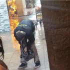 Un joven presenta un cuadro de conducta errática producto del consumo de drogas duras, según especialistas.