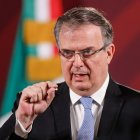 El secretario de Relaciones Exteriores, Marcelo Ebrard, habla durante una conferencia de prensa el 13 de febrero de 2023 en el Palacio Nacional, de Ciudad de México. Imagen de archivo.