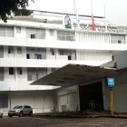Fachada del Hospital Teodoro Maldonado Carbo que está en el sur de Guayaquil.