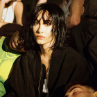 A catorce horas del estreno, el videoclip supera las 300 mil visualizaciones en Youtube.