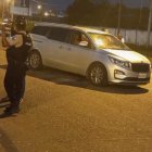 El gerente fue asesinado mientras se movilizaba en su vehículo.