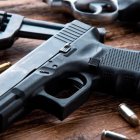 Los permisos para el porte y tenencia de armas en Ecuador son solo para algunas personas en específico.