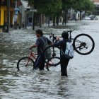 Ciudades como Guayaquil han quedado inundadas debido al temporal.