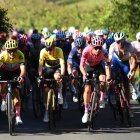 La Locomotora del Carchi (i) cedió posiciones en la clasificación de la carrera y ahora ocupa el lugar 36.