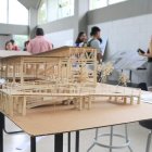 Maqueta. La casa comunal fue diseñada como un proyecto inclusivo.