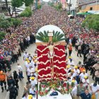 Procesión. Cerca de 3 horas duró la procesión del Cristo del Consuelo en el suburbio de Guayaquil.