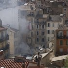 Marseille (France), 09/04/2023.- The site of an explosion leading to the collapse of at least one building in Marseille, France, 09 April 2023. Several people were injured, according to the police and the cause is still unknown. (Francia, Marsella) EFE/EPA/FRANCK PENNANT MAXPPP OUT, MANDATORY CREDIT PHOTOPQR/LA PROVENCE/FRANCK PENNANT