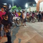 Las personas se encontraban asombradas por el asesinato en el un centro religioso.