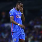 El ecuatoriano Michael Estrada rompió en llanto al confirmarse su expulsión.