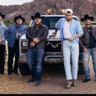 Bad Bunny y grupo frontera juntos para su nuevo éxito.