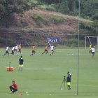 Los jugadores de Barcelona se mostraron animados en la práctica del lunes 17 de abril de 2023. El triunfo ante Liga de Quito los motivó