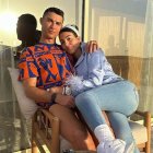 La pareja, que está junta desde 2016, vive una vida de lujos.