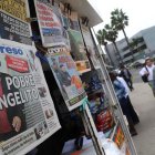 Fotografía de la portada de un periódico peruano con información sobre el expresidente Alejandro Toledo hoy, lunes 29 de mayo del 2017, en Lima (Perú)