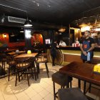 Los restobares de Urdesa también están afectados|