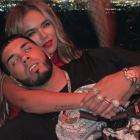 Karol G y Anuel nuevamente envueltos en polémica por nuevo tema.
