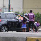 Bono. La ayuda económica es para la compra de alimentos.