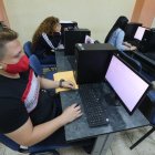 PRIMER DÍA DE LA TOMA DE LA PRUEBA EN LA UNIVERSIDAD DE GUAYAQUIL, UNA DE LAS SEDES HABILITADAS POR LA SENESCYT PARA LA RECEPCIÓN DE LA PRUEBA |
Bachilleres rinden el examen del Senescyt para el ingreso a la Univerisdad pública. Agencia (ag-extra)