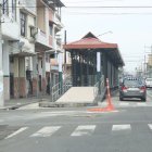 Paradas. La obra cuenta con 24 paradas ubicadas entre calles del Batallón del Suburbio y el centro de la ciudad, y que permanecen con seguridad privada.