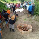 Dentro de este pozo, la muerte sorprendió a tres trabajadores.