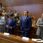 En un plazo máximo de 10 días, la mesa deberá elaborar el informe sobre el juicio político.