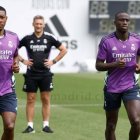 El defensa austríaco ya se encuentra entrenando con el Real Madrid.