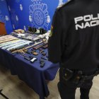 Hecho. Material incautado en una operación en uno de los focos más activos de venta de droga en Cañada Real.