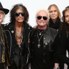 En su cuenta de Instagram, la banda publicó: "Después de 53 años, 10 giras mundiales y de tocar para más de 100 millones de fans... ha llegado la hora, de la última vez".