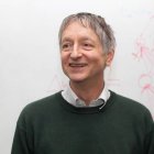 Geoffrey Hinton, en una imagen de 2017, cuando recibió el Premio Fronteras del Conocimiento de la Fundación BBVA.