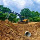 Trabajo. Esta es la obra que estuvo suspendida 2 meses.