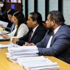 Defensa. Los abogados de los investigados acudieron a la fallida audiencia.