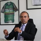 Santiago Rosero, presidente de la Federación Ecuatoriana de Ciclismo, no comparte la forma de manejar las asignaciones de parte del Ministerio.