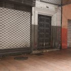 Las marcas de sangre quedaron impregnadas sobre la baldosa