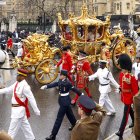 Desfilaron incluso en medio de la lluvia en Londres