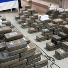 Evidencia. En 70 bultos se encontró más de 3.000 paquetes rectangulares de cocaína.