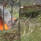 Imágenes de la aeronave en medio de las llamas tras el accidente.