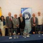 Algunos de los integrantes de la nueva Junta Cívica de Salinas, Santa Elena.