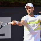 Nole ya se entrena en el Foro Itálico, sede del Masters 1000 de Roma, donde llega como el campeón 2022 ante figuras como Alcaraz.