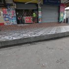 Cámaras de seguridad dejaron registrado un nuevo atentado por parte de vacunadores en un local porteño.