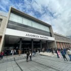 Lasso comparece ante la Asamblea Nacional.