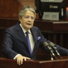 Guillermo Lasso inicia su comparecencia.