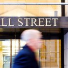 Los inversionistas han seguido de cerca el proceso de juicio político a Guillermo Lasso.