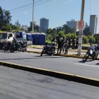En el parque de El Arbolito existe presencia de agentes de Tránsito.