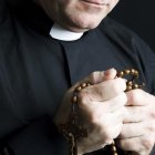 as acusaciones relacionan al religioso con agresiones sexuales que supuestamente cometió a varios seminaristas de su congregación en una casa de formación en La Paz.