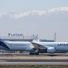 Iniciativa. Uno de los aviones de la aerolínea Latam.