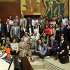 Correístas. Última foto de la bancada que marcó el ritmo del complot, consagró el analfabetismo como virtud parlamentaria y convivió con el crimen.