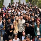 Mar Rendón y Álex Ponce junto con sus fans.