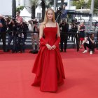 Jennifer Lawrence lució hermosa con este modelo.