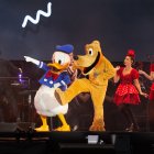 Los personajes, las canciones y bailes alusivos despertaron los aplausos de grandes y chicos.