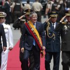 Junto al ministro de Defensa (i), el presidente Guillermo Lasso ingresó a la Plataforma Social.